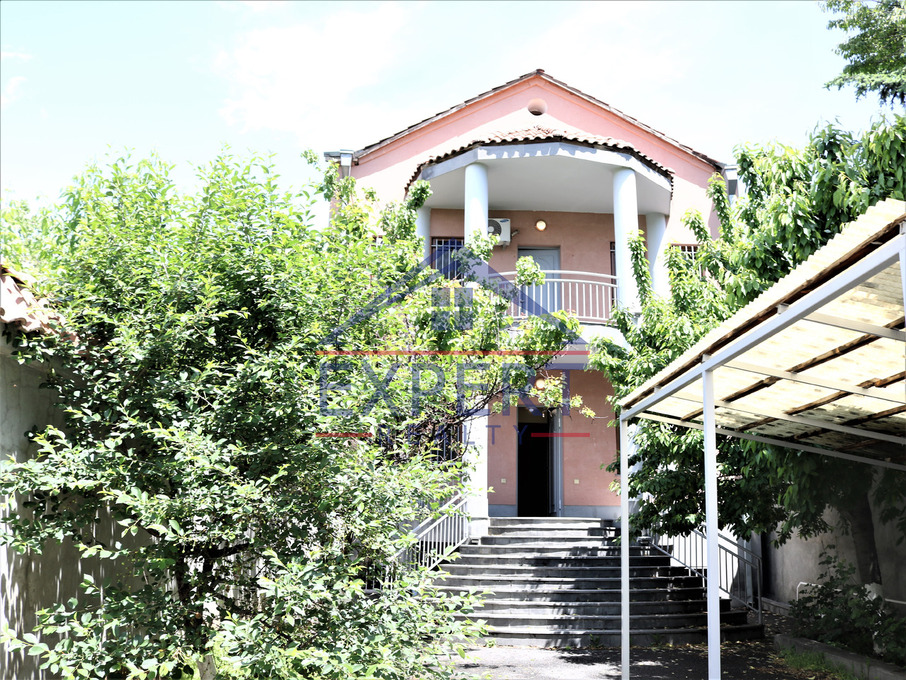 ՔԱՆԱՔԵՌ ԶԵՅԹՈՒՆ, ԲԱԲԱՅԱՆ ՓՈՂՈՑ, 5 ՍԵՆՅԱԿ