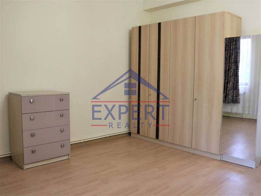 ՔԱՆԱՔԵՌ ԶԵՅԹՈՒՆ, ԲԱԲԱՅԱՆ ՓՈՂՈՑ, 5 ՍԵՆՅԱԿ