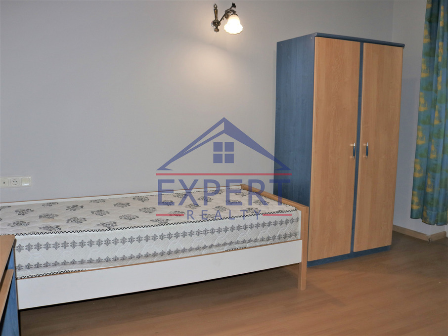 ՔԱՆԱՔԵՌ ԶԵՅԹՈՒՆ, ԲԱԲԱՅԱՆ ՓՈՂՈՑ, 5 ՍԵՆՅԱԿ