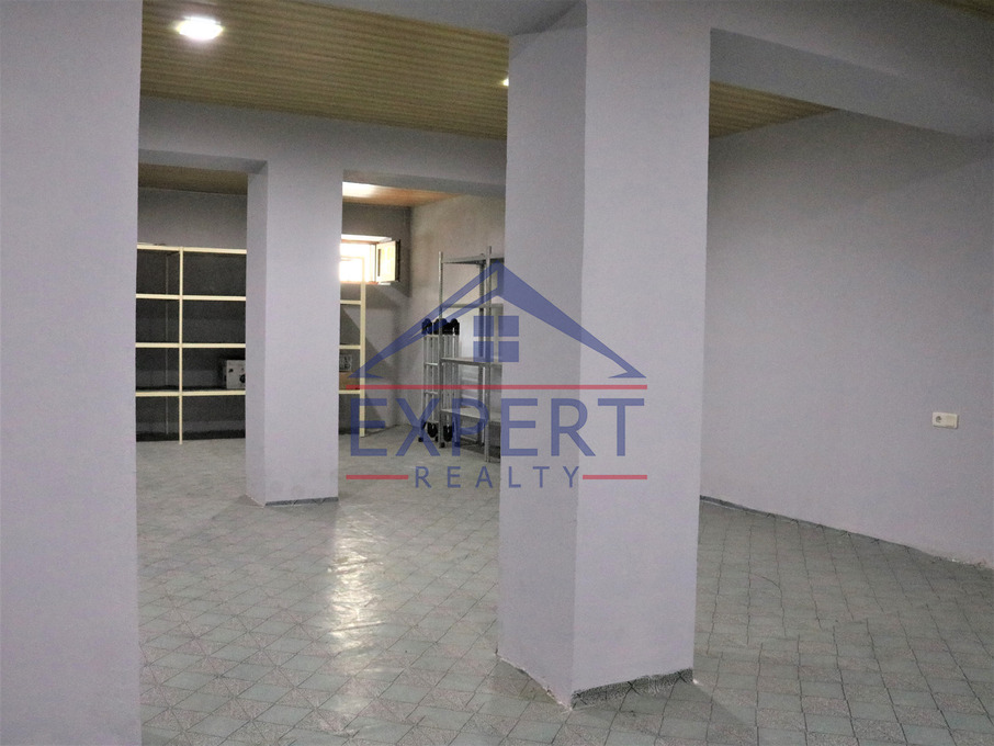 ՔԱՆԱՔԵՌ ԶԵՅԹՈՒՆ, ԲԱԲԱՅԱՆ ՓՈՂՈՑ, 5 ՍԵՆՅԱԿ