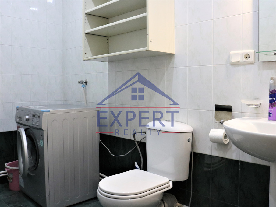 ՔԱՆԱՔԵՌ ԶԵՅԹՈՒՆ, ԲԱԲԱՅԱՆ ՓՈՂՈՑ, 5 ՍԵՆՅԱԿ