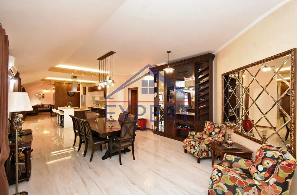 ԿԵՆՏՐՈՆ, ԱՆՏԱՌԱՅԻՆ  ՓՈՂՈՑ, 7 ՍԵՆՅԱԿ