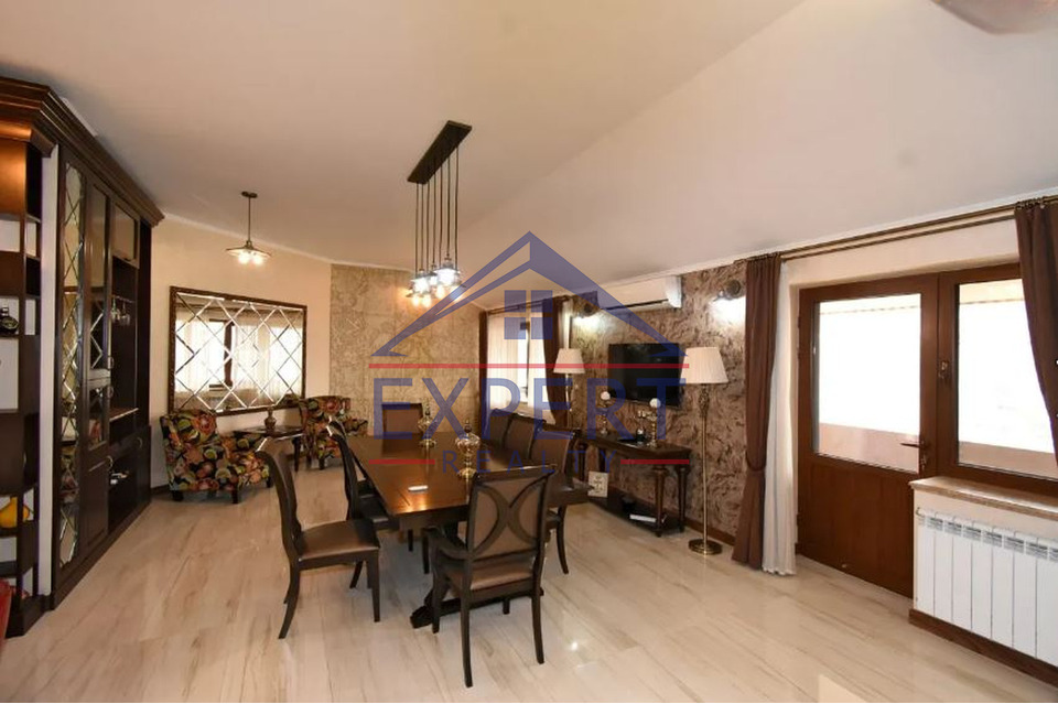 ԿԵՆՏՐՈՆ, ԱՆՏԱՌԱՅԻՆ  ՓՈՂՈՑ, 7 ՍԵՆՅԱԿ