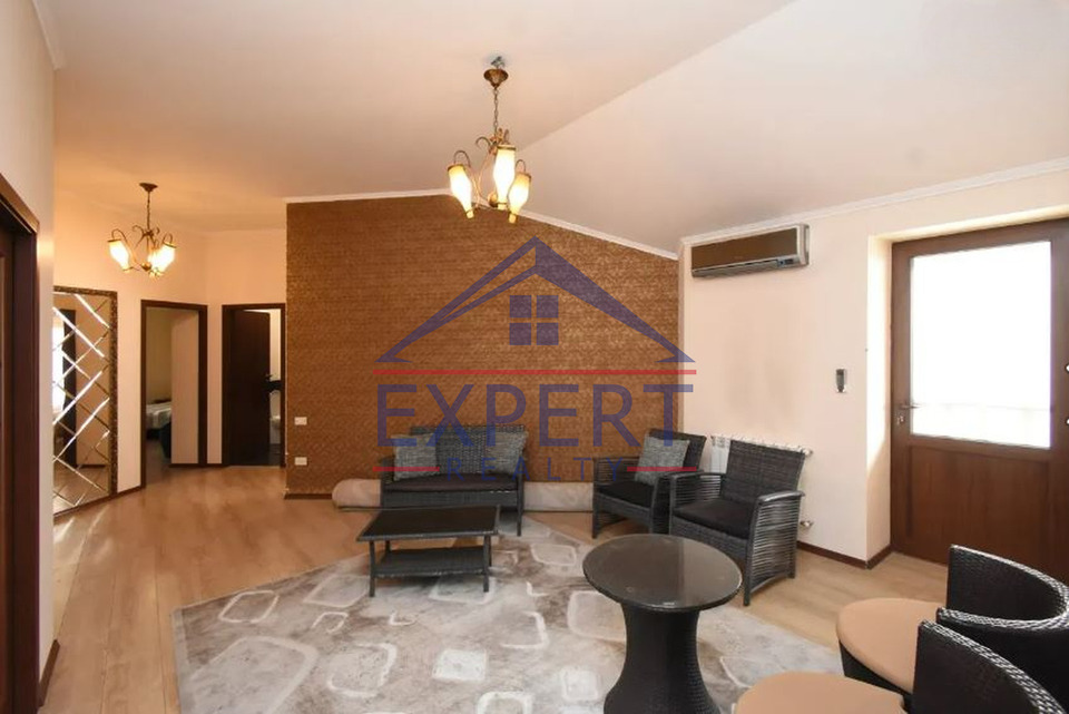 ԿԵՆՏՐՈՆ, ԱՆՏԱՌԱՅԻՆ  ՓՈՂՈՑ, 7 ՍԵՆՅԱԿ