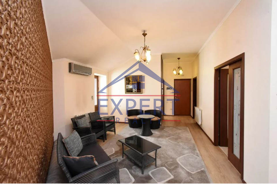 ԿԵՆՏՐՈՆ, ԱՆՏԱՌԱՅԻՆ  ՓՈՂՈՑ, 7 ՍԵՆՅԱԿ