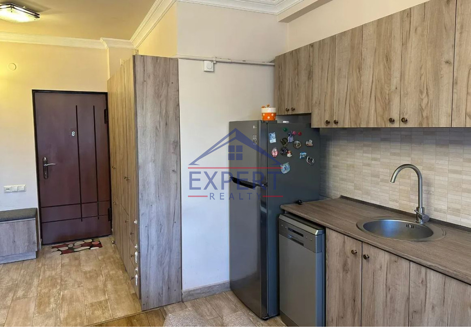 ԿԵՆՏՐՈՆ, ՏԻԳՐԱՆ ՄԵԾ ՊՈՂՈՏԱ, 3 ՍԵՆՅԱԿ