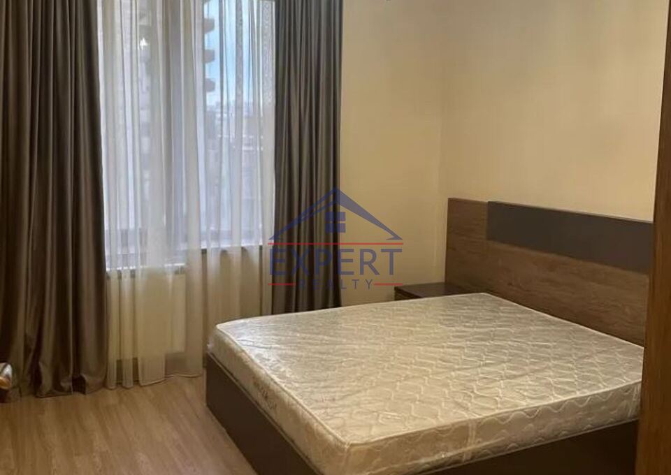 Կենտրոն/Արգիշտի/2 սենյականոց բնակարան նորակառույց շենքում, 56 ք․մ․