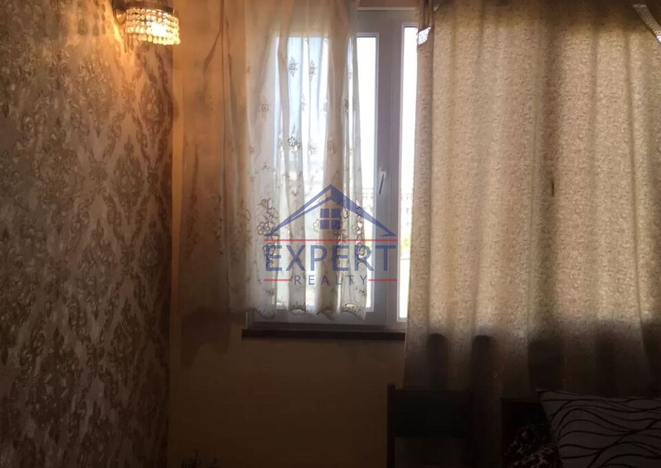 ԱՐԱԲԿԻՐ, ԿՈՄԻՏԱՍԻ ՊՈՂՈՏԱ, 2 ՍԵՆՅԱԿ