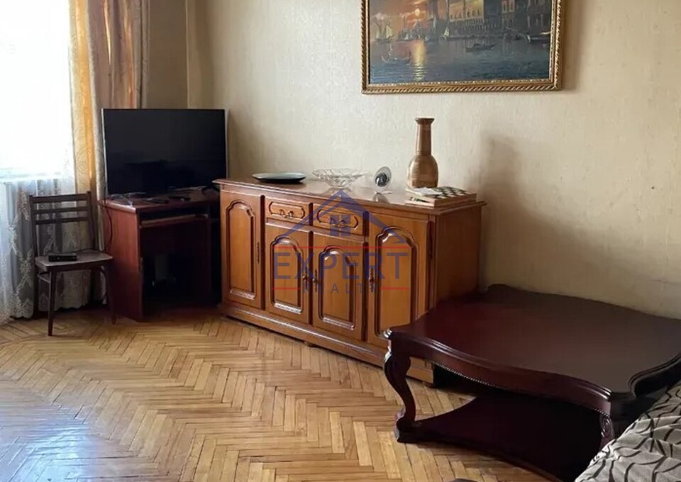 ԱՐԱԲԿԻՐ, ԿՈՄԻՏԱՍԻ ՊՈՂՈՏԱ, 2 ՍԵՆՅԱԿ