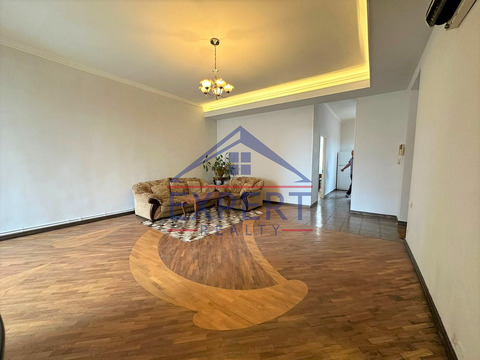 ԿԵՆՏՐՈՆ ԱՄԻՐՅԱՆ ՓՈՂՈՑ, 3 ՍԵՆՅԱԿ