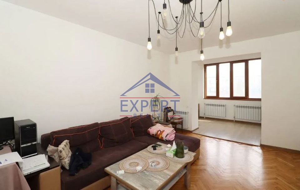 ԱՐԱԲԿԻՐ, ՎՐԱՑԱԿԱՆ ՓՈՂՈՑ, 5 ՍԵՆՅԱԿ