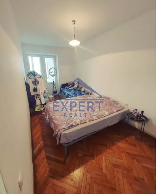 ԱՐԱԲԿԻՐ, ՎՐԱՑԱԿԱՆ ՓՈՂՈՑ, 5 ՍԵՆՅԱԿ