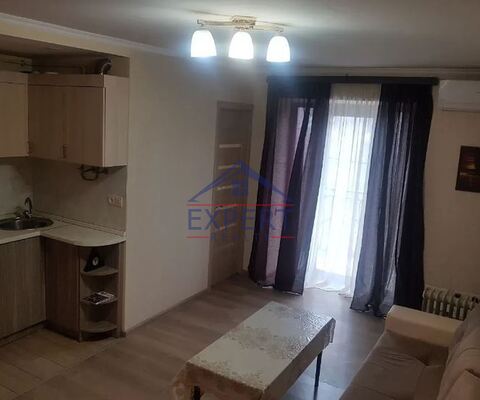 ԱՐԱԲԿԻՐ, ԿՈՄԻՏԱՍԻ ՊՈՂՈՏԱ, 2 ՍԵՆՅԱԿ