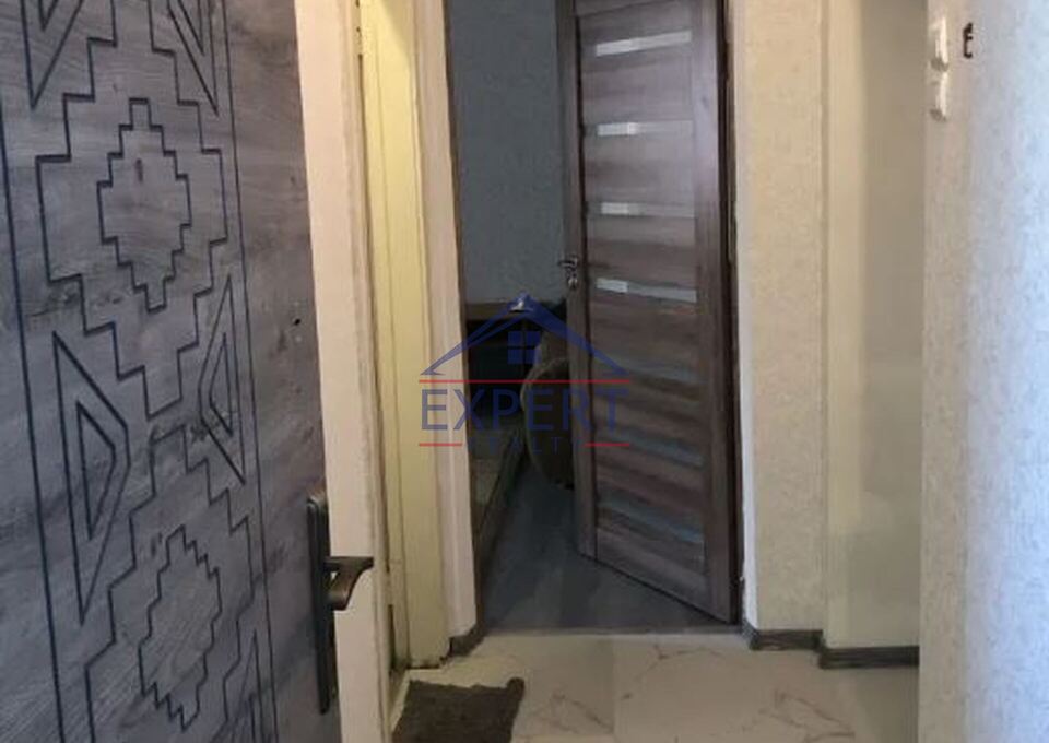 ԱՐԱԲԿԻՐ, ԿՈՄԻՏԱՍԻ ՊՈՂՈՏԱ, 2 ՍԵՆՅԱԿ