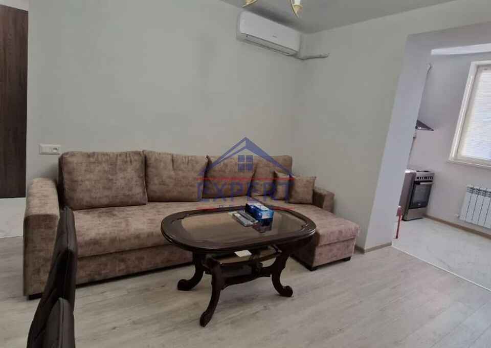 ԱՐԱԲԿԻՐ, ԱԶԱՏՈՒԹՅԱՆ ՊՈՂՈՏԱ, 2 ՍԵՆՅԱԿ