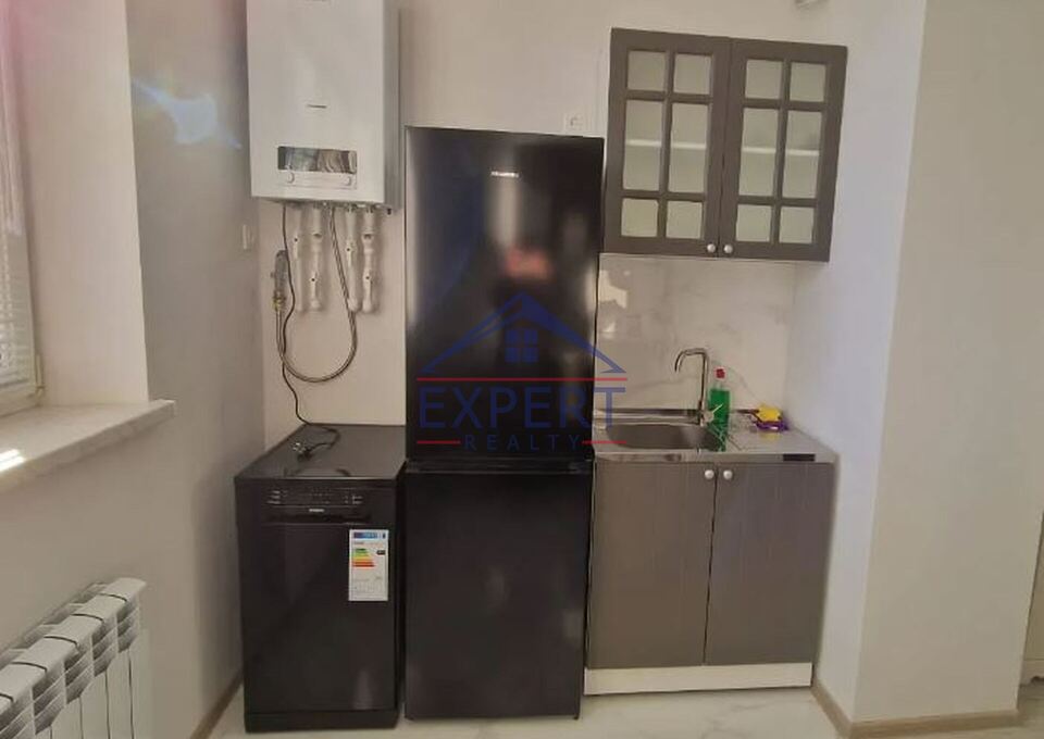 ԱՐԱԲԿԻՐ, ԱԶԱՏՈՒԹՅԱՆ ՊՈՂՈՏԱ, 2 ՍԵՆՅԱԿ