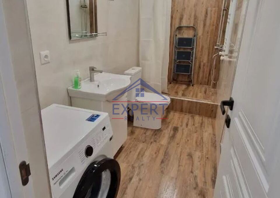 ԱՐԱԲԿԻՐ, ԱԶԱՏՈՒԹՅԱՆ ՊՈՂՈՏԱ, 2 ՍԵՆՅԱԿ