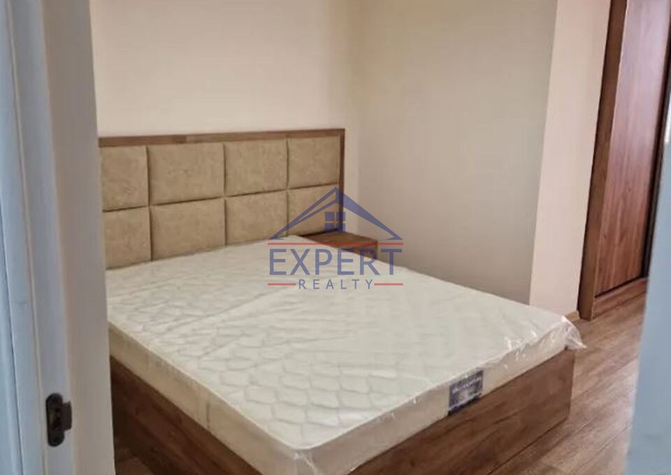 ԱՐԱԲԿԻՐ, ԱԶԱՏՈՒԹՅԱՆ ՊՈՂՈՏԱ, 2 ՍԵՆՅԱԿ