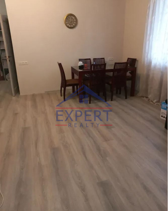 ԱՐԱԲԿԻՐ, ԹԲԻԼԻՍՅԱՆ ԽՃՈՒՂԻ, 3 ՍԵՆՅԱԿ