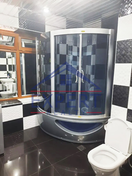 ԱՐԱԲԿԻՐ, ԱՐԱՄ ԽԱՉԱՏՐՅԱՆ ՓՈՂՈՑ, 3 ՍԵՆՅԱԿ