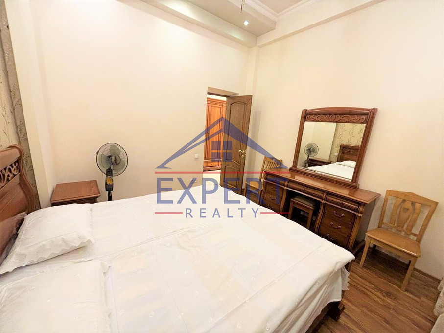 ԿԵՆՏՐՈՆ, ԱՐԱՄԻ ՓՈՂՈՑ, 3 ՍԵՆՅԱԿ