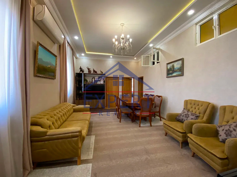 ԱՋԱՓՆՅԱԿ, ՎՇՏՈՒՆՈՒ ՓՈՂՈՑ, 3 ՀԱՐԿԱՆԻ ԱՌԱՆՁՆԱՏՈՒՆ