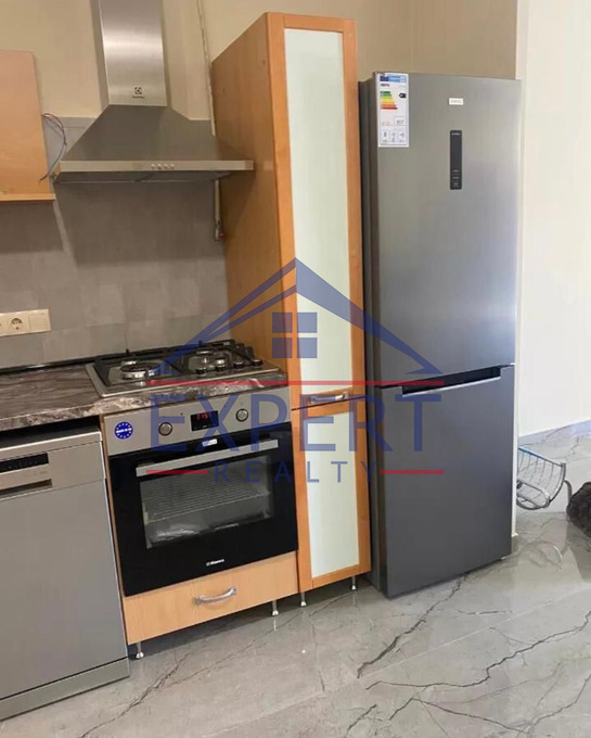 ԿԵՆՏՐՈՆ, ՎԵՐԻՆ ԱՆՏԱՌԱՅԻՆ ՓՈՂՈՑ, 3 ՍԵՆՅԱԿ