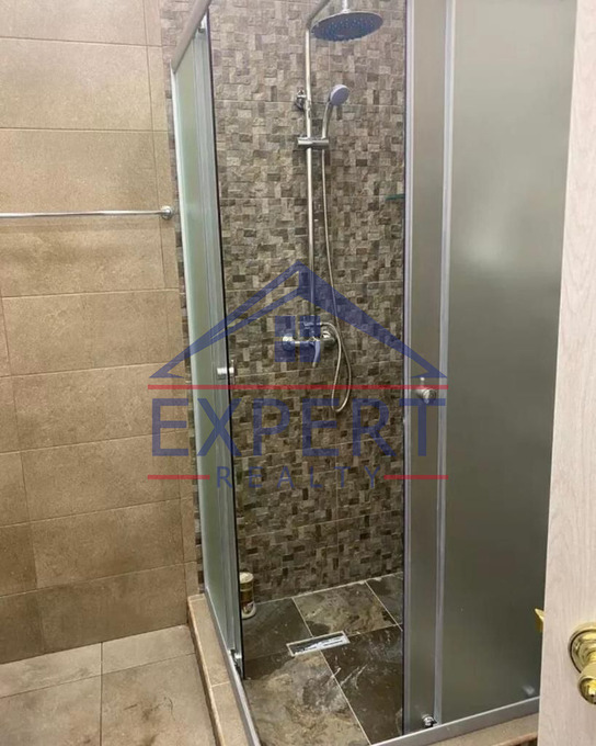 ԿԵՆՏՐՈՆ, ՎԵՐԻՆ ԱՆՏԱՌԱՅԻՆ ՓՈՂՈՑ, 3 ՍԵՆՅԱԿ