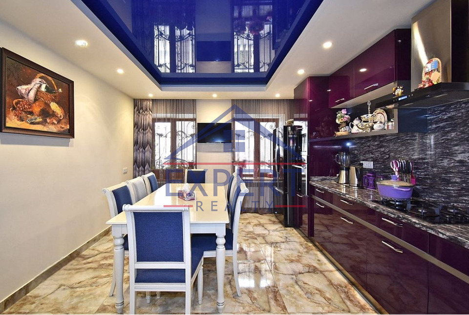 ՔԱՆԱՔԵՌ ԶԵՅԹՈՒՆ, ԱՐՄԵՆ ՏԻԳՐԱՆՅԱՆԻ ՓՈՂՈՑ, 4 ՀԱՐԿԱՆԻ ԱՌԱՆՁՆԱՏՈՒՆ