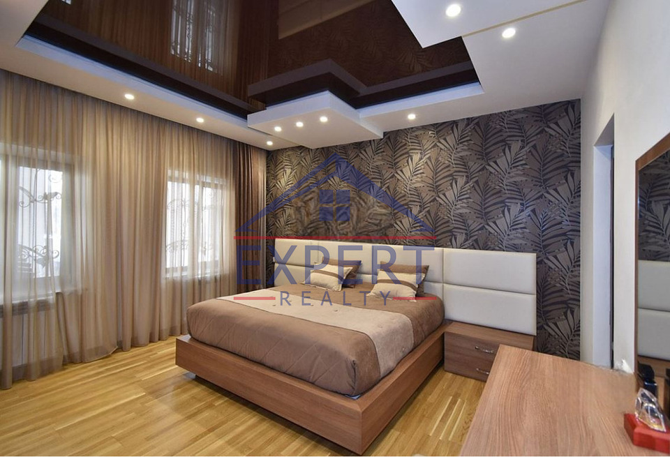 ՔԱՆԱՔԵՌ ԶԵՅԹՈՒՆ, ԱՐՄԵՆ ՏԻԳՐԱՆՅԱՆԻ ՓՈՂՈՑ, 4 ՀԱՐԿԱՆԻ ԱՌԱՆՁՆԱՏՈՒՆ