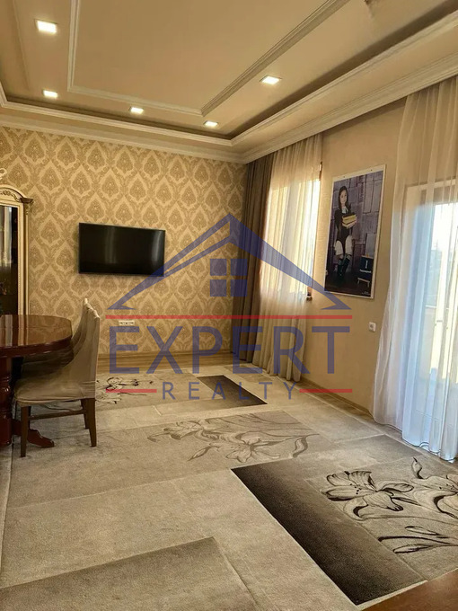 ՔԱՆԱՔԵՌ ԶԵՅԹՈՒՆ, ՖԱՆԱՐՋՅԱՆ ՓՈՂՈՑ, 3 ՍԵՆՅԱԿ