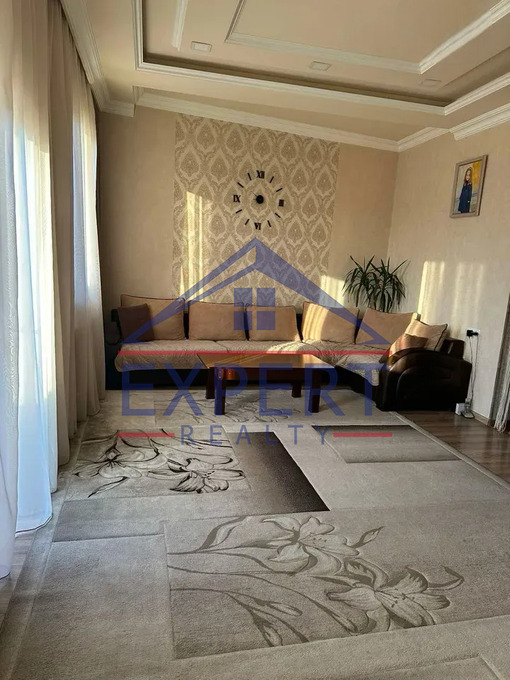 ՔԱՆԱՔԵՌ ԶԵՅԹՈՒՆ, ՖԱՆԱՐՋՅԱՆ ՓՈՂՈՑ, 3 ՍԵՆՅԱԿ