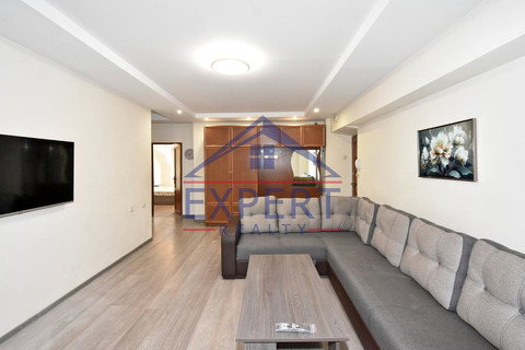 ԿԵՆՏՐՈՆ, ՄԱՇՏՈՑԻ ՊՈՂՈՏԱ, 3 ՍԵՆՅԱԿ