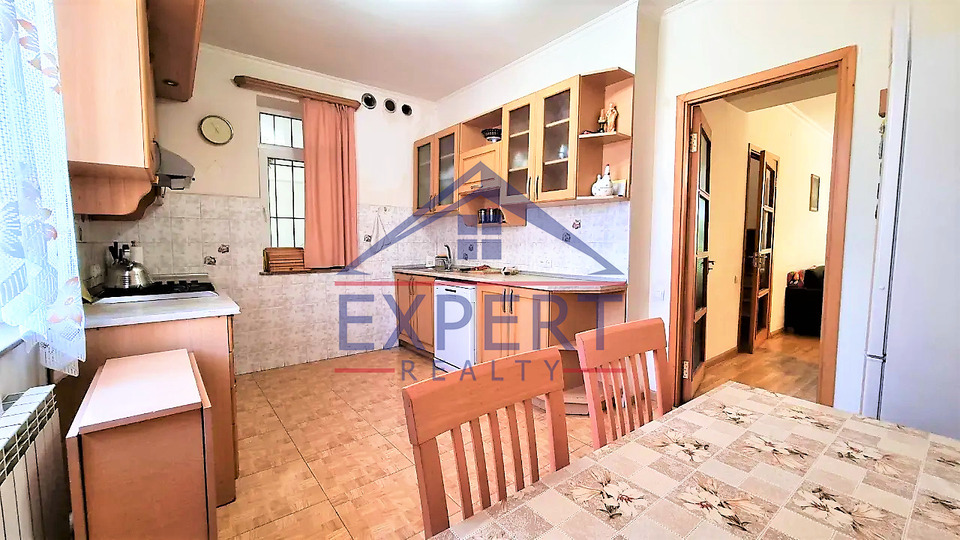 ՆՈՐ- ՆՈՐՔ, ԲԱԳՐԵՎԱՆԴԻ ՓՈՂՈՑ, 3 ՀԱՐԿԱՆԻ ԱՌԱՆՁՆԱՏՈՒՆ