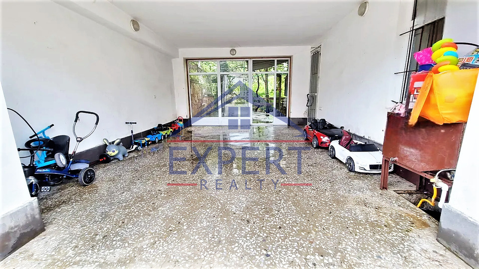 ՆՈՐ- ՆՈՐՔ, ԲԱԳՐԵՎԱՆԴԻ ՓՈՂՈՑ, 3 ՀԱՐԿԱՆԻ ԱՌԱՆՁՆԱՏՈՒՆ