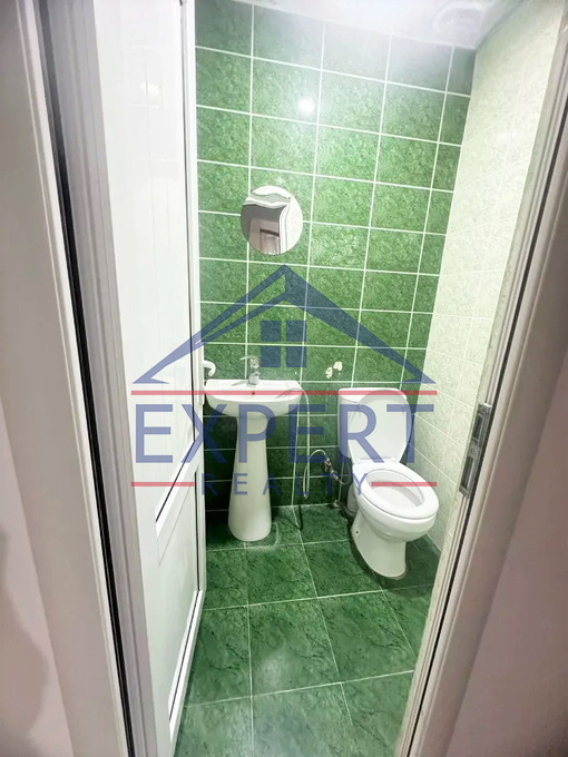 ԿԵՆՏՐՈՆ, ԻՍՐԱՅԵԼՅԱՆ ՓՈՂՈՑ, 4 ՍԵՆՅԱԿ