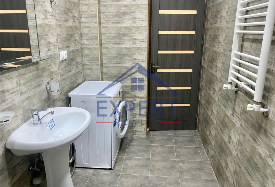 ԱՐԱԲԿԻՐ, ՆԻԿՈՂՈՍ ԱԴՈՆՑԻ ՓՈՂՈՑ, 3 ՍԵՆՅԱԿ