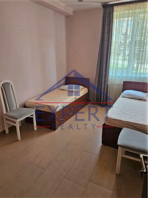 ՔԱՆԱՔԵՌ-ԶԵՅԹՈՒՆ, ԶԱՔԱՐԻԱ ՔԱՆԱՔԵՌՑՈՒ ՓՈՂՈՑ, 5 ՍԵՆՅԱԿ
