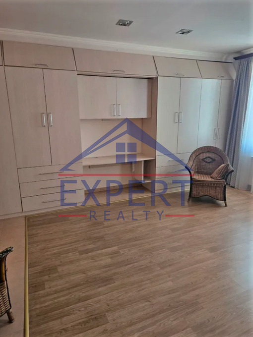 ՔԱՆԱՔԵՌ-ԶԵՅԹՈՒՆ, ԶԱՔԱՐԻԱ ՔԱՆԱՔԵՌՑՈՒ ՓՈՂՈՑ, 5 ՍԵՆՅԱԿ
