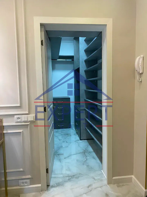ԱՐԱԲԿԻՐ, ԱԶԱՏՈՒԹՅԱՆ ՊՈՂՈՏԱ, 2 ՍԵՆՅԱԿ