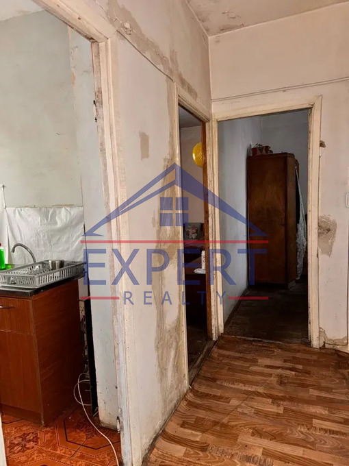 ԱՋԱՓՆՅԱԿ, ՆՈՐԱՇԵՆ ԹԱՂԱՄԱՍ, 3 ՍԵՆՅԱԿ
