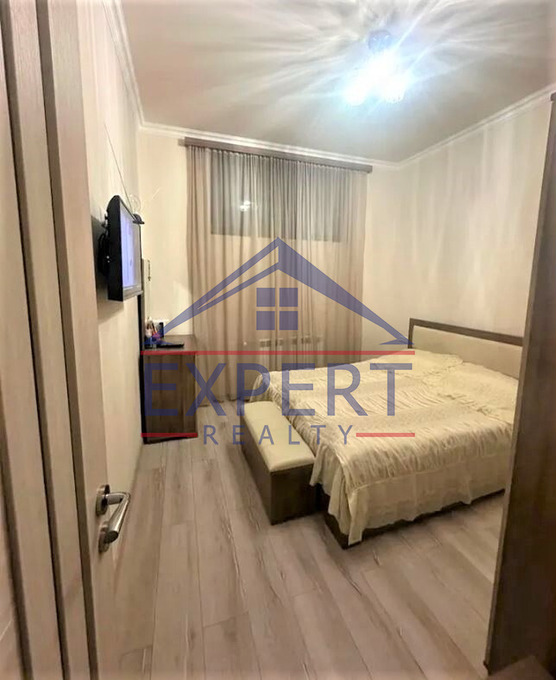 ԷՐԵԲՈՒՆԻ, ՍԱՐԻ ԹԱՂԻ 16-ՐԴ ՓՈՂՈՑ, 6 ՍԵՆՅԱԿ