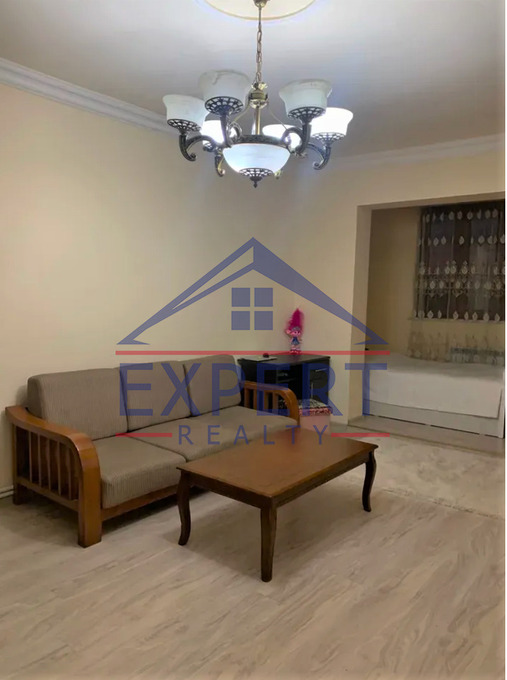 ՔԱՆԱՔԵՌ-ԶԵՅԹՈՒՆ, ԴՐՈՅԻ ՓՈՂՈՑ, 2 ՍԵՆՅԱԿ