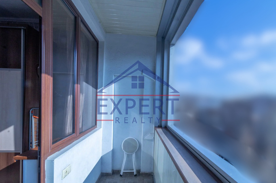 ԿԵՆՏՐՈՆ, ՍԱՅԱԹ ՆՈՎԱ ՊՈՂՈՏԱ, 4 ՍԵՆՅԱԿ