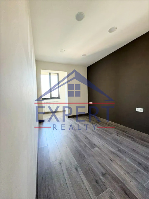 ՔԱՆԱՔԵՌ ԶԵՅԹՈՒՆ, ՌՈՒԲԻՆՅԱՆՑ ՓՈՂՈՑ, 3 ՍԵՆՅԱԿ