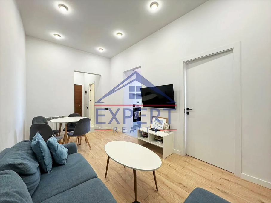 ԱՎԱՆ, ՄԱՐՇԱԼ ԲԱԲԱՋԱՆՅԱՆ ՓՈՂՈՑ, 3 ՍԵՆՅԱԿ