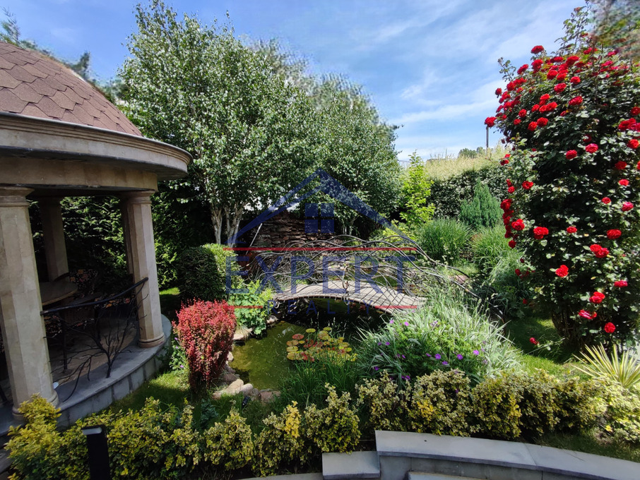 ՔԱՆԱՔԵՌ-ԶԵՅԹՈՒՆ, ԴԱՎԻԹ ԱՆՀԱՂԹ ՓՈՂՈՑ, 4 ՀԱՐԿ