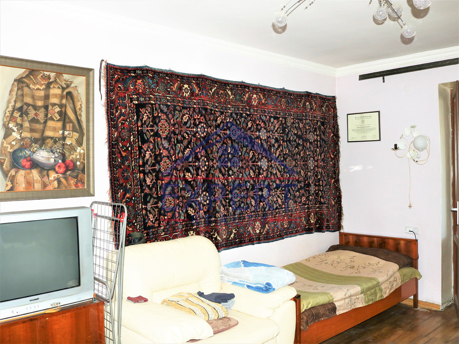 ՆՈՐ- ՆՈՐՔ, ՆԱՆՍԵՆԻ ՓՈՂՈՑ, 3 ՍԵՆՅԱԿ