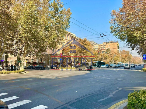 ԿԵՆՏՐՈՆ, ՄԱՇՏՈՑԻ ՊՈՂՈՏԱ, 65ՔՄ