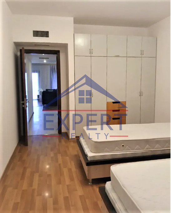 ԿԵՆՏՐՈՆ, ԷԴԳԱՐ ՀՈՎՀԱՆՆԻՍՅԱՆԻ ՓՈՂՈՑ, 3 ՍԵՆՅԱԿ